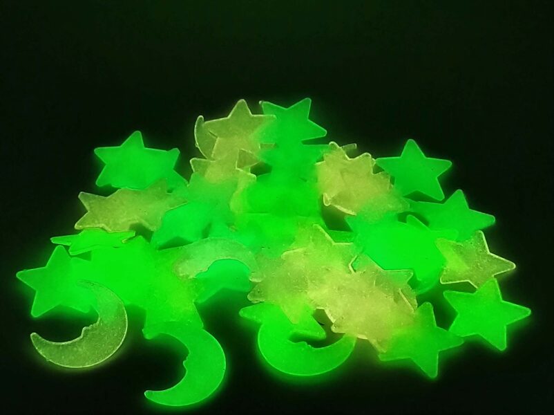 Mēneši un zvaigznes 