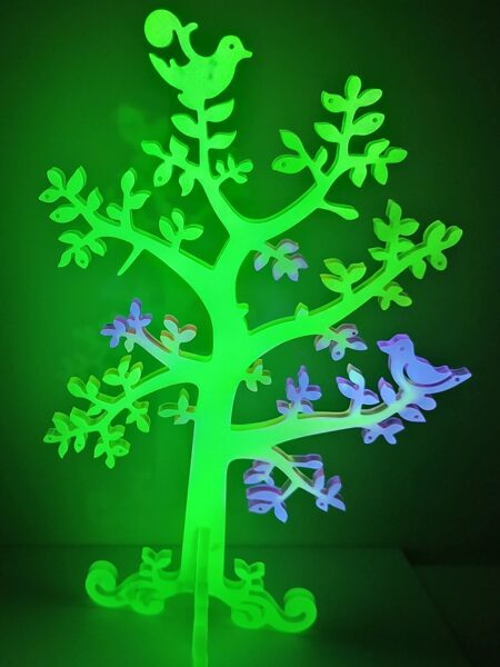 Rotu organizators Koks ar putniem 