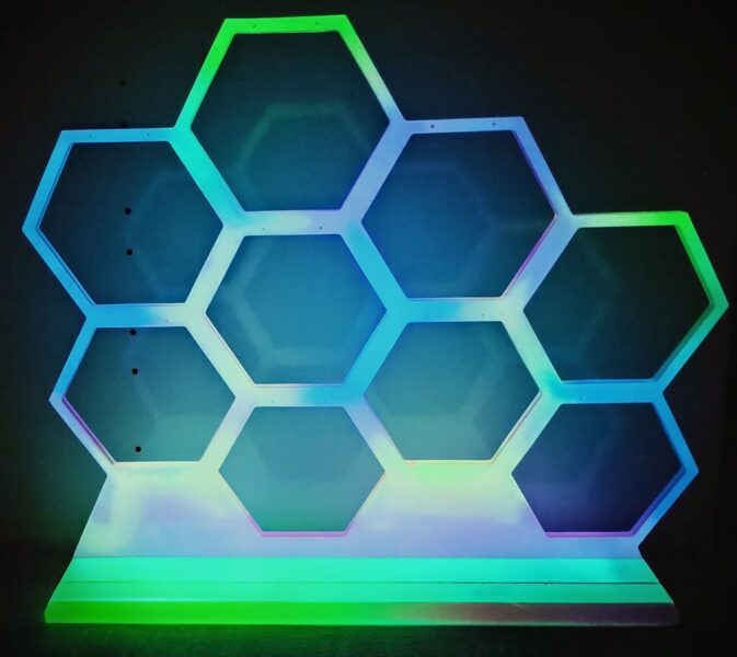 Auskaru organizators Rozā šūnas