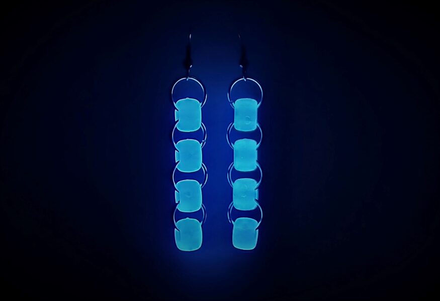 Rindas riņķīšu auskari sudraba krāsā 