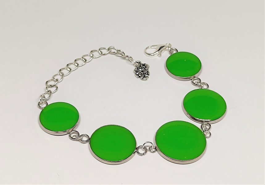 Zaļā rokassprādze 